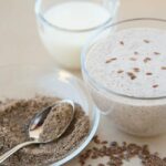 Lanene-sjemenke-i-jogurt