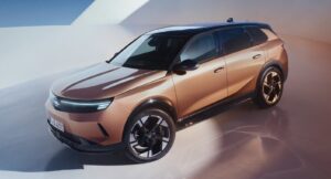 Opel najavljuje novu generaciju SUV modela Granland