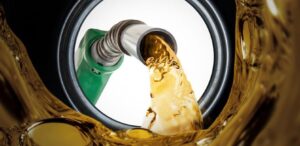 Nikšić i Ahmetlić poručili: Nema mjesta za paniku, ima dovoljno nafte