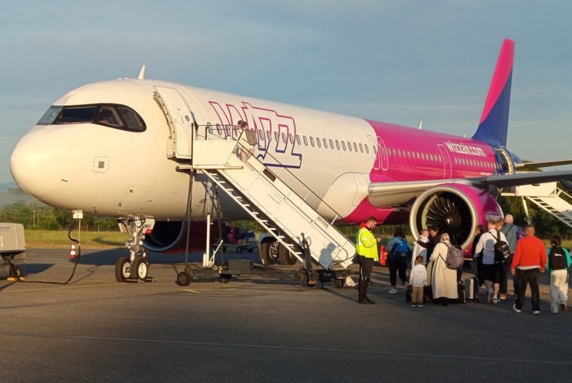 wizz-air-tuzla-1781607801-821x550